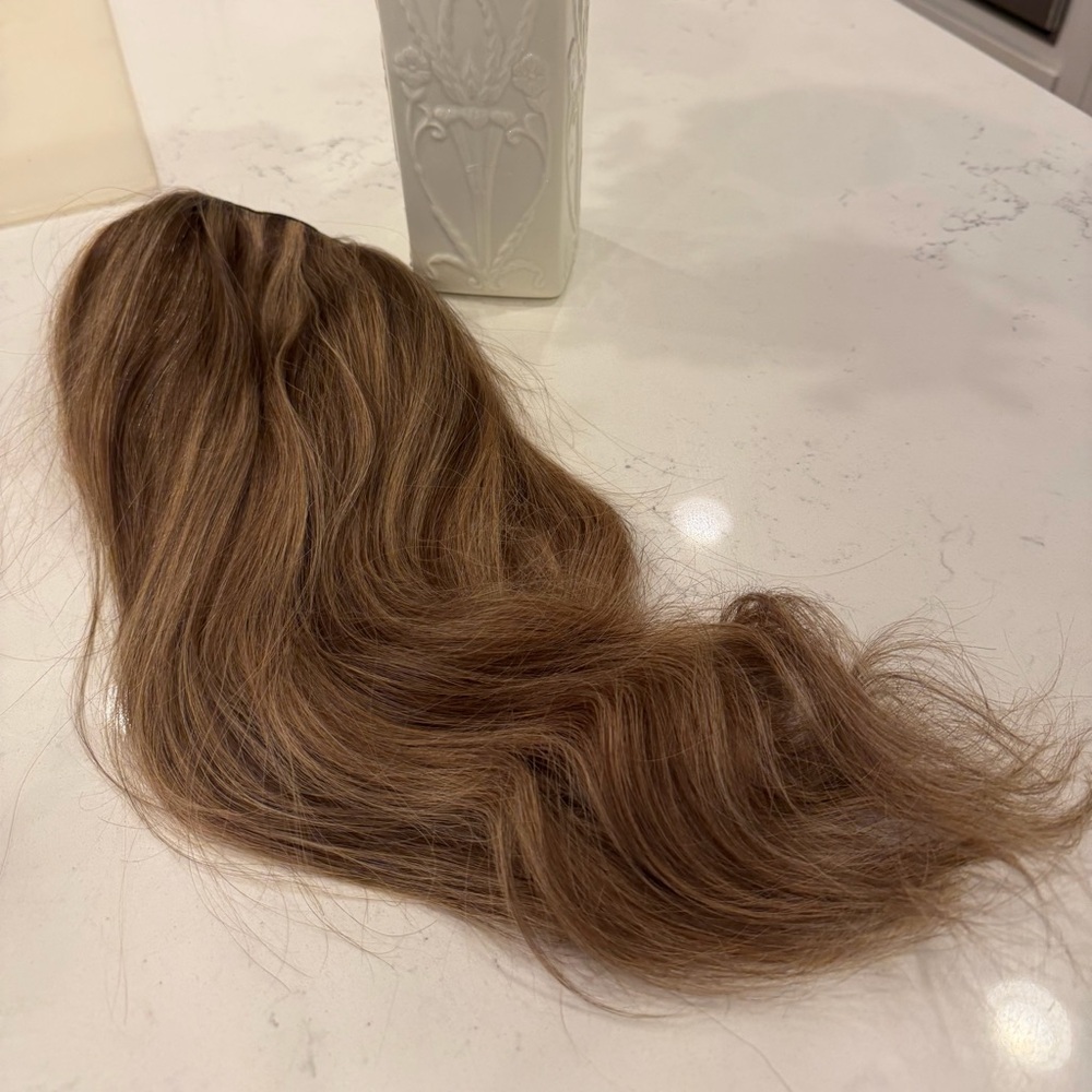U Part Wig
